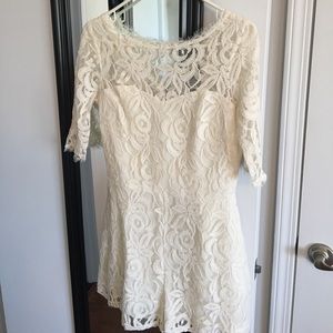 BCBG lace romper.No stains.Smoke & Pet free home.