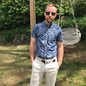 SALE JCrew short sleeve chambray floral buttondown