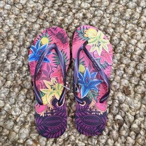 We closed our yoga store & have leftover stock