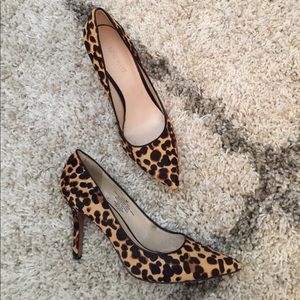 ✨Flash sale! ✨Nine West Calf Hair Leopard Heels