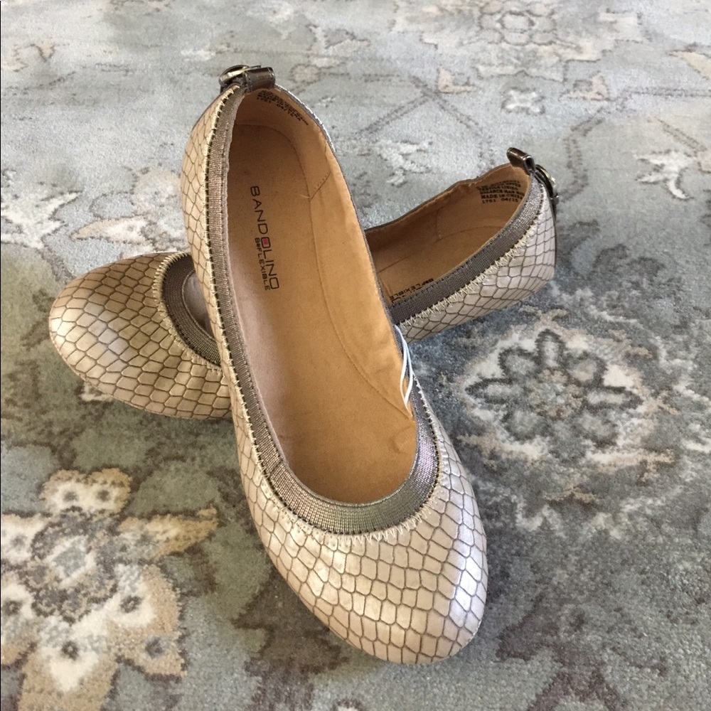 Bandolino Nude Snakeskin Print Ballerina Flat