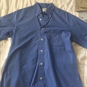 Brook Brothers dress shirt size M - short sleeve