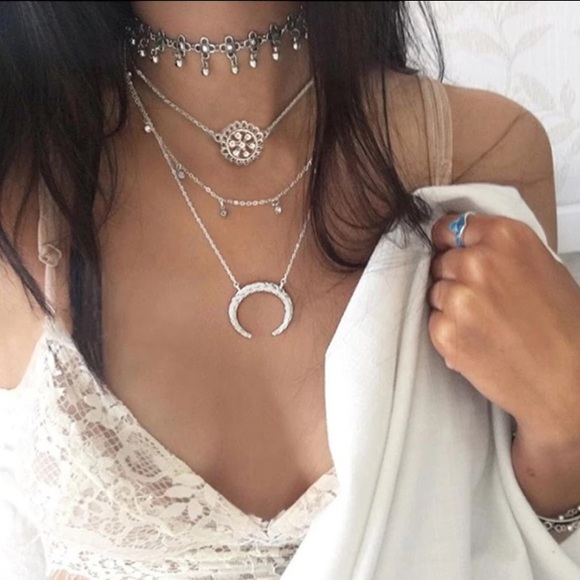 Jewelry - New Boho Silver Crescent Layered Necklace