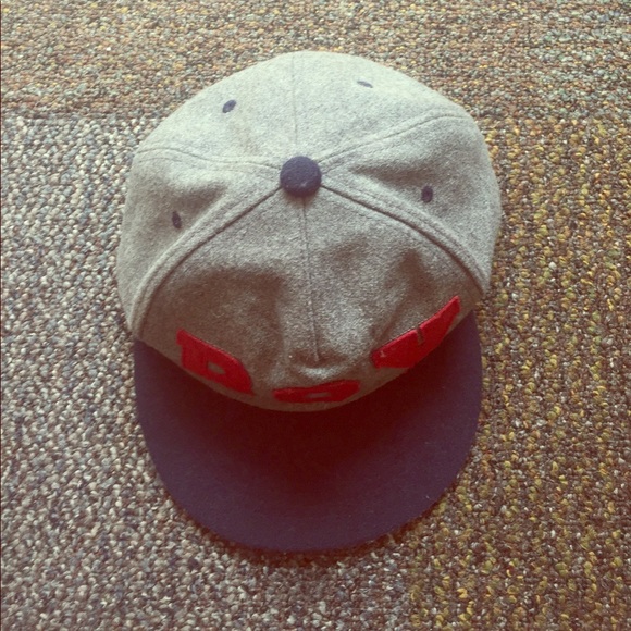 Baseball hat - Picture 2 of 6