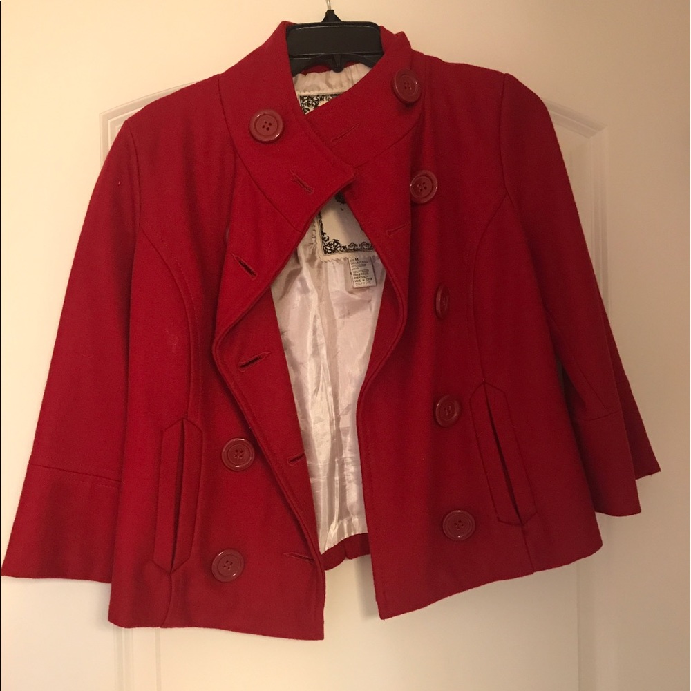 Red half coat with 3/4 flare sleeves
