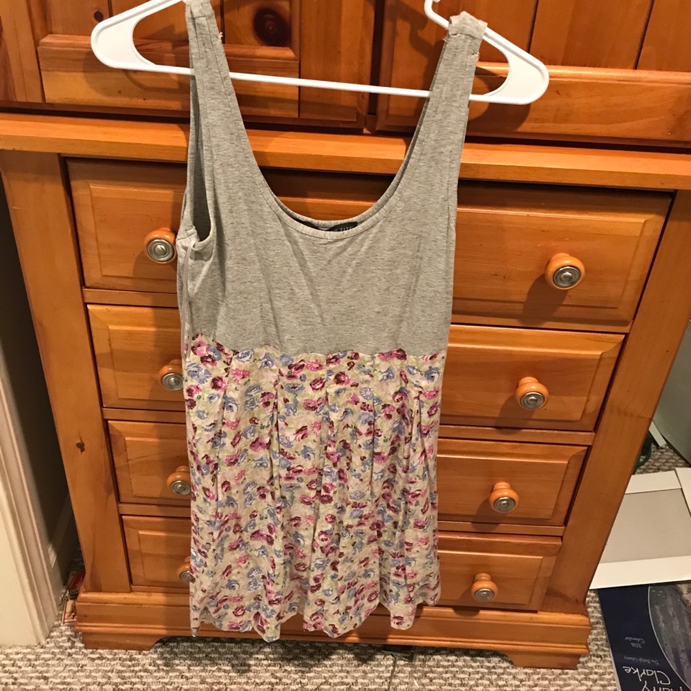 Top shop Petite 8 Tank bubbled dress floral