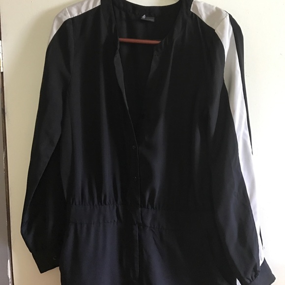 Black and white long sleeve pant romper - Picture 2 of 2