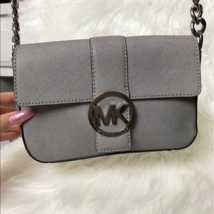 Sale🔥Michael Kors Crossbody