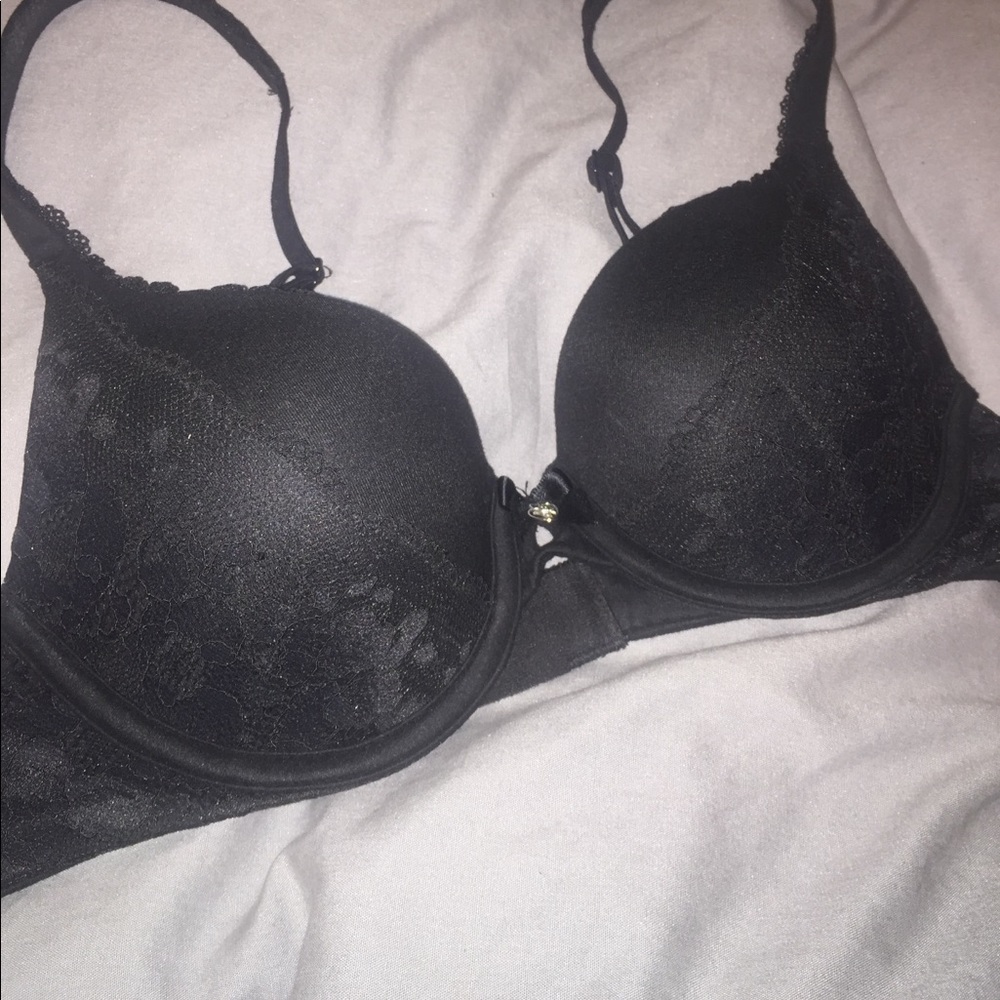 NEW Victorias Secret Black Lace Bra