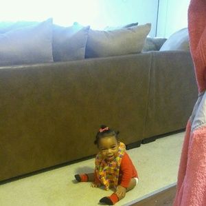 Meet your Posher, Vanitra