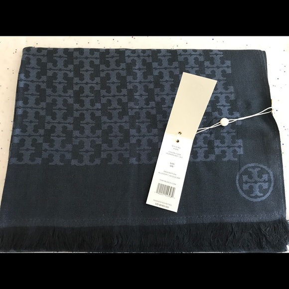 ❤️💕🎉Host Pick🎉 Tory Burch Allover T Jacq Scarf - Picture 2 of 7