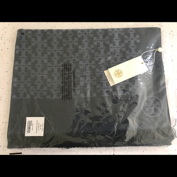 ❤️💕🎉Host Pick🎉 Tory Burch Allover T Jacq Scarf - Picture 5 of 7