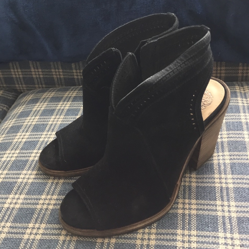 vince camuto black booties