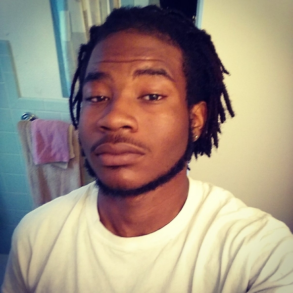 Meet your Posher, Matthew - Picture 1 of 1