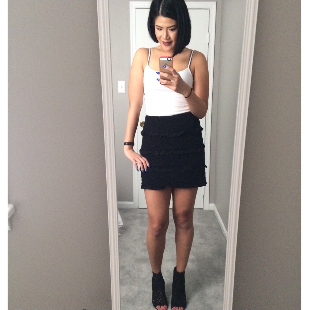 *FINAL Price* INC Floral Lace Mini Skirt