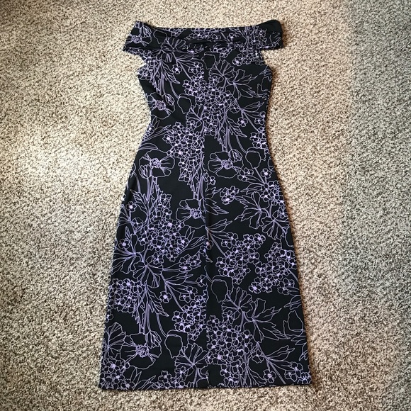 Off the shoulder purple floral dress - Picture 4 of 4