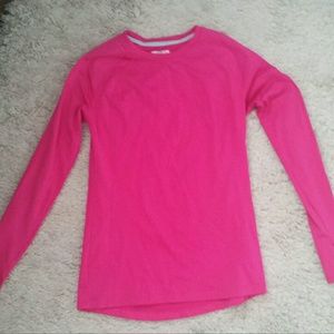 Qwick-dry workout shirt