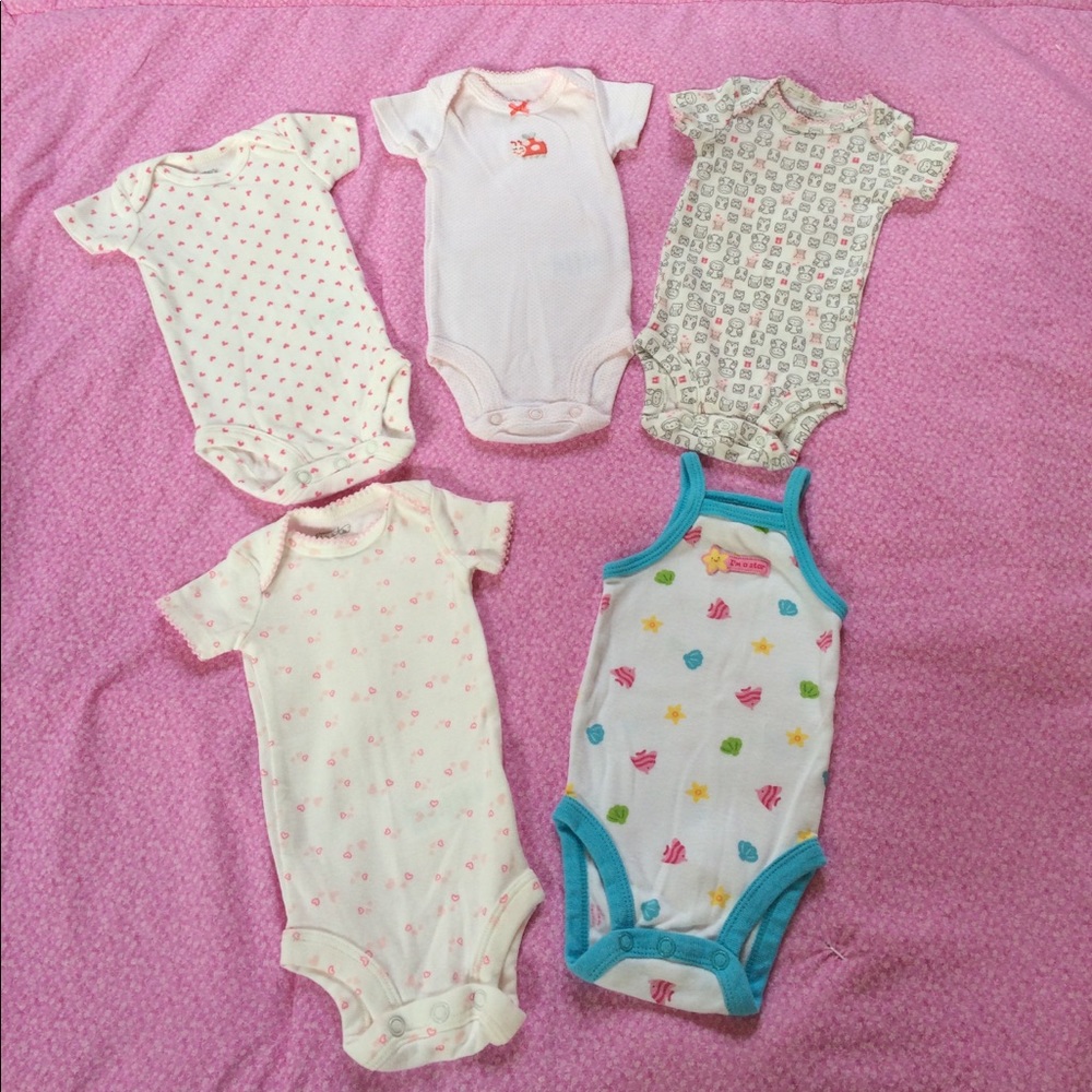 5 Newborn Carter's onesies