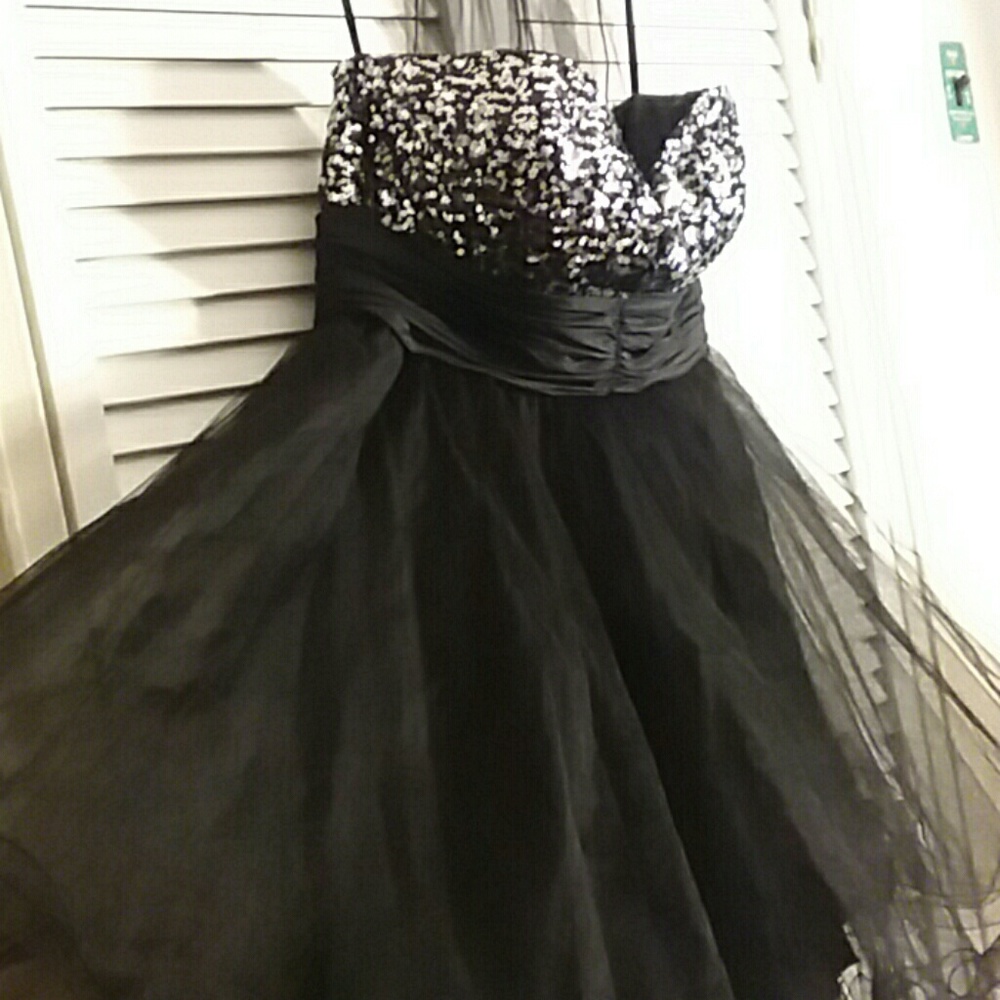 NYE Like new tulle dress