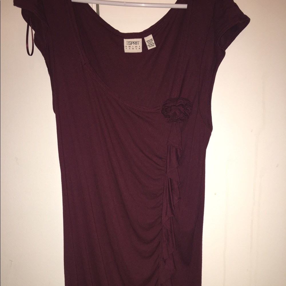 E Spirit Shirt with floral attachment
