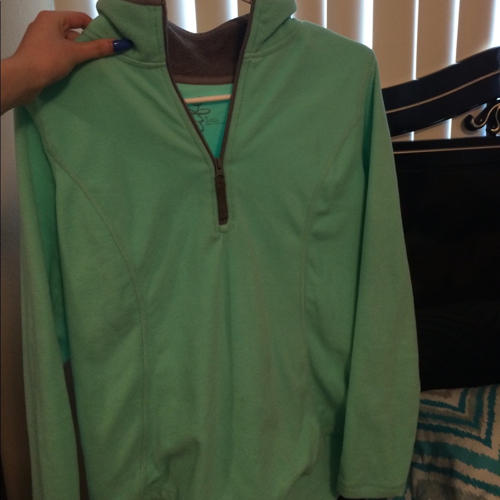 sweater - Picture 1 of 1