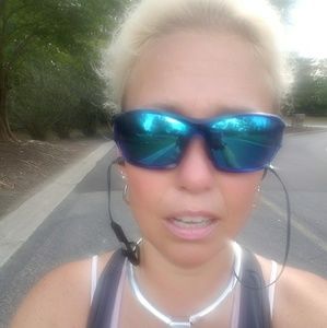 Meet your Posher, Trena