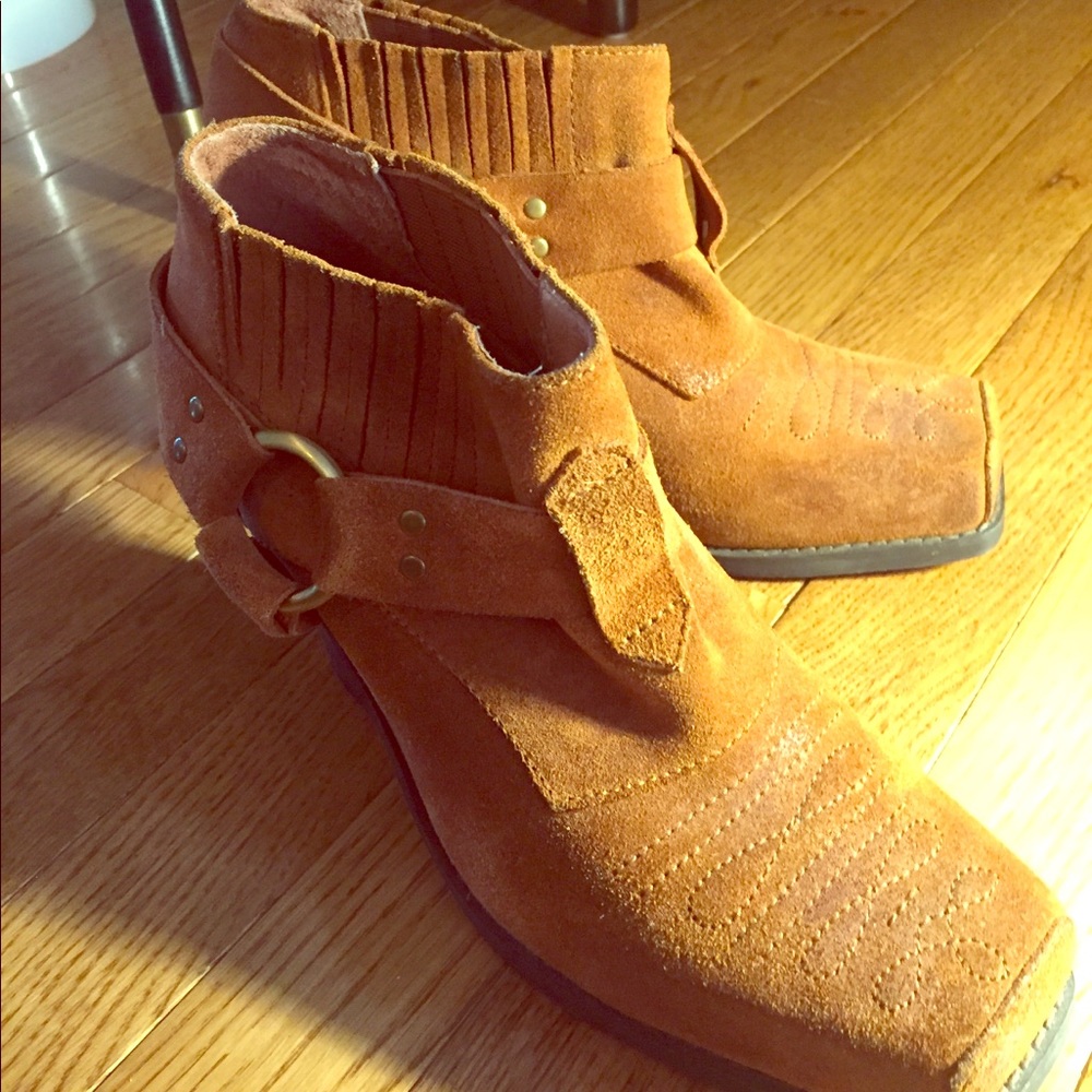 Jeffrey Campbell western style short boots