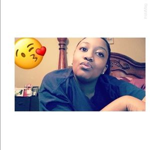 Meet your Posher, Jakayla