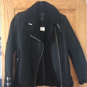 NEW oversized leather jacket with belt detail!