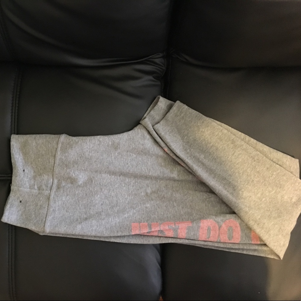 Nike leggings