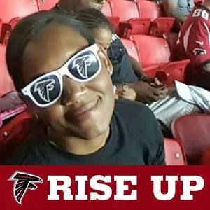 Meet your Posher, Alicia