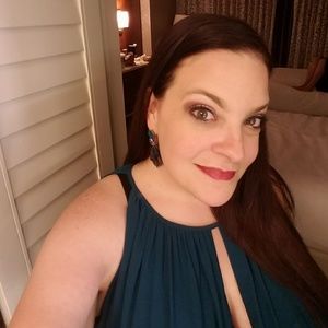 Meet your Posher, Katherine