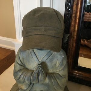 Army green hat with side bow