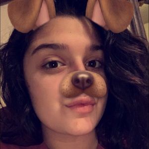 Meet your Posher, Hannah