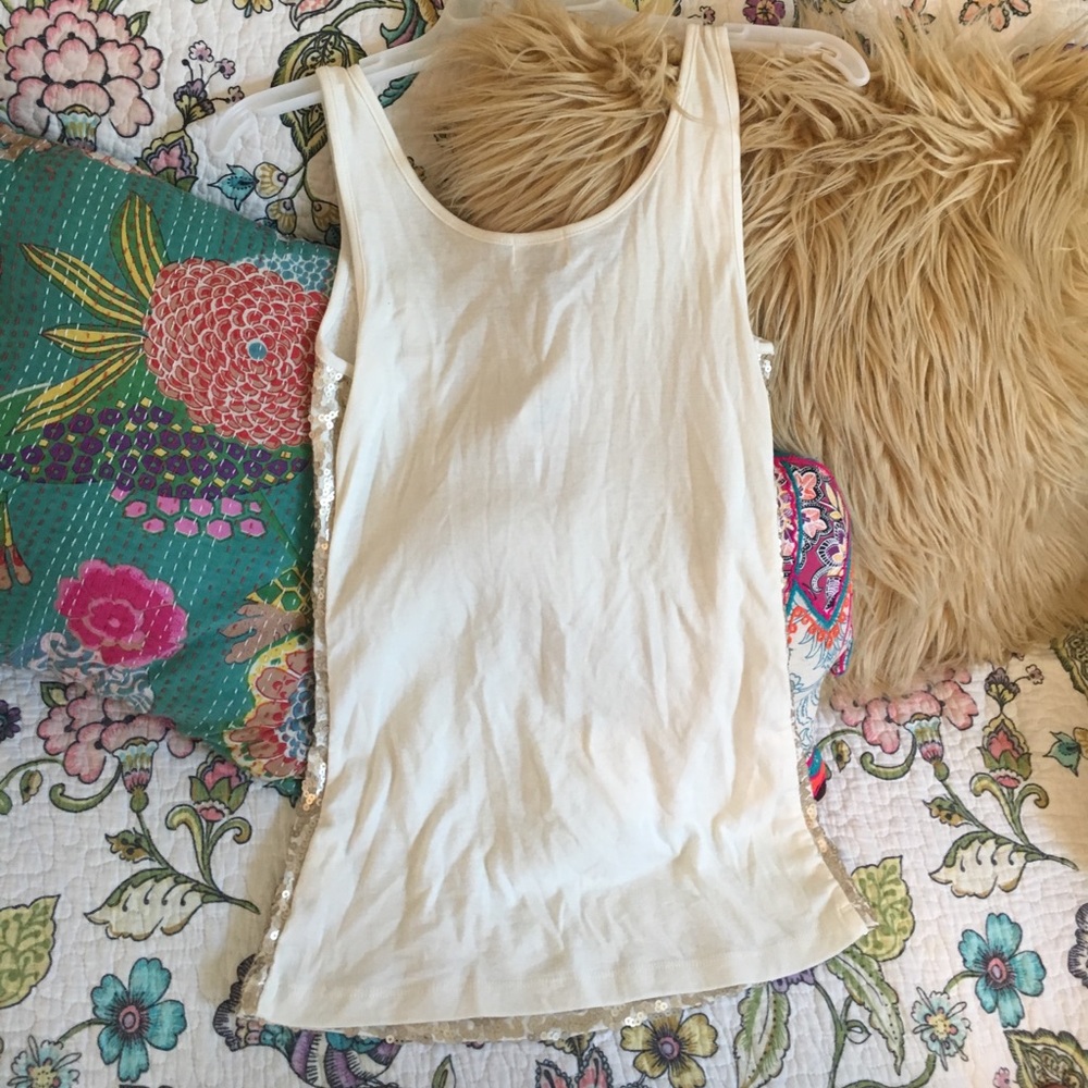 Sequined Tank Top - Picture 2 of 4