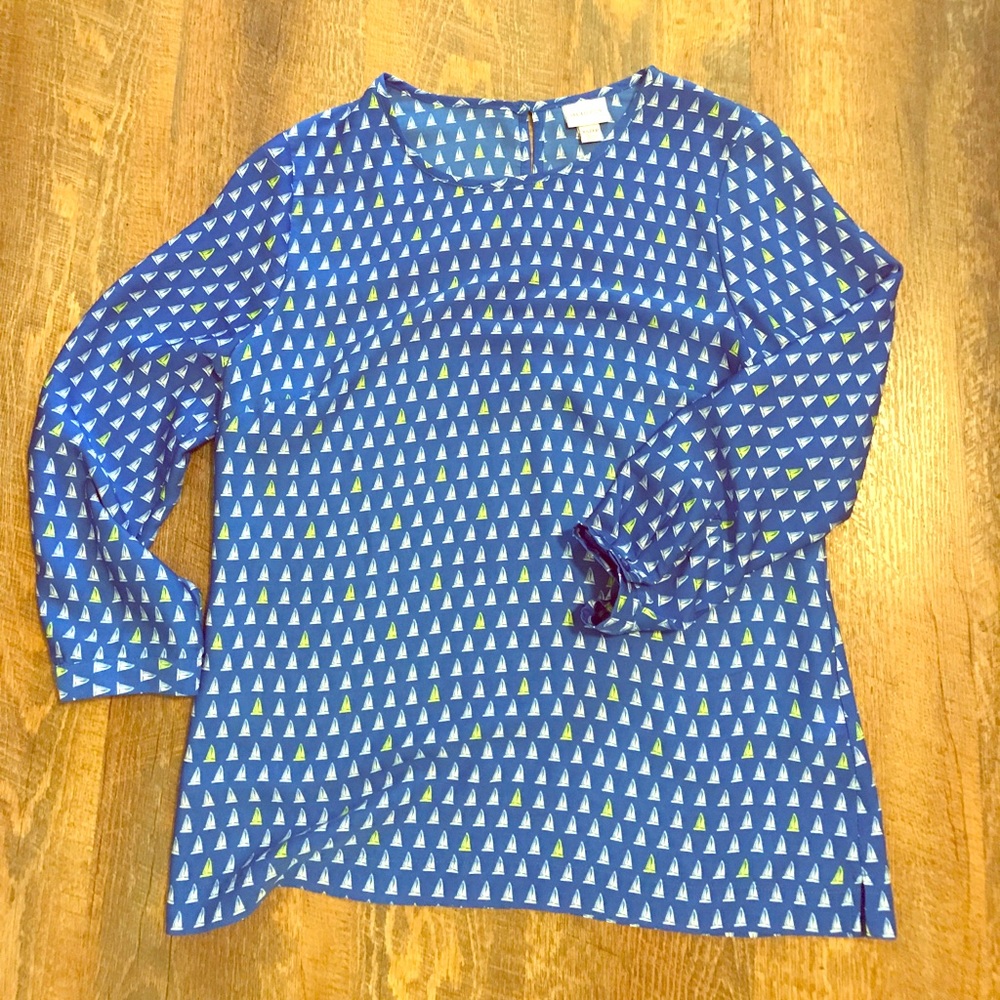 3/4 sleeve silky sailboat top