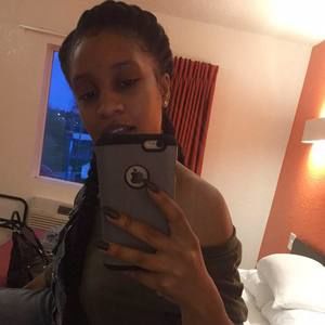 Meet your Posher, Brianna