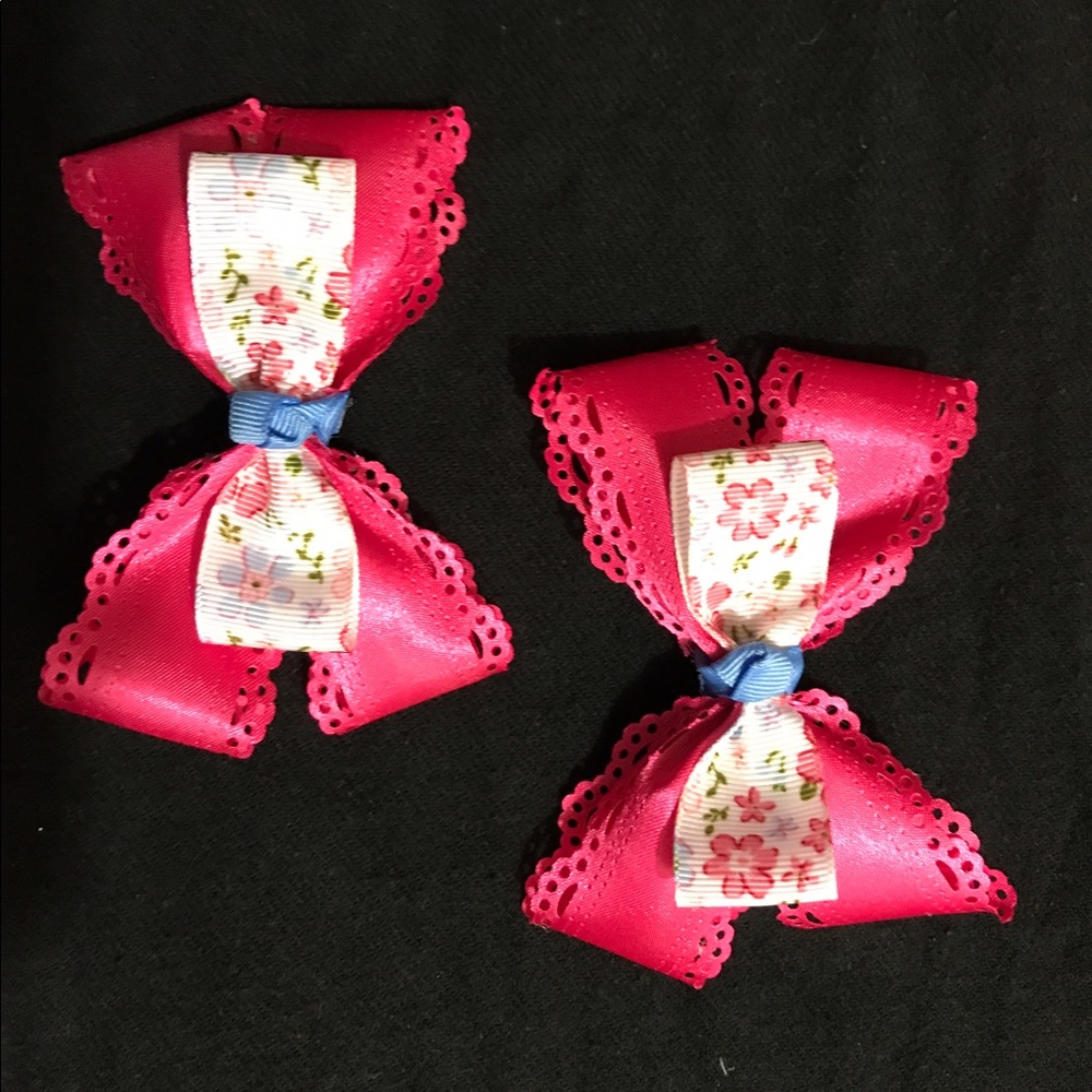 Beautiful hair bows for girls