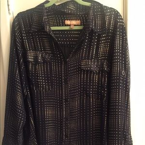 Navy gold  shirt , Equipment style