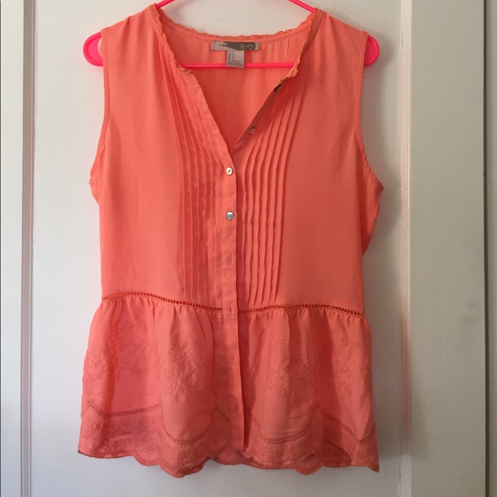 Forever 21 Embroidered Peplum Sleeveless Blouse