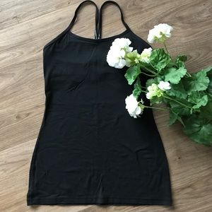 Lululemon black PY tank in black size 6