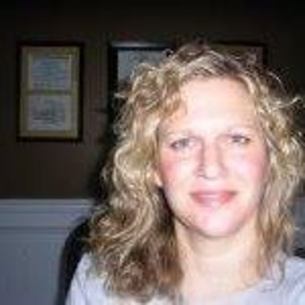 Meet your Posher, Suzanne