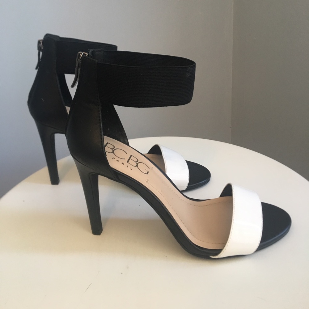 BcBG Paris- heels