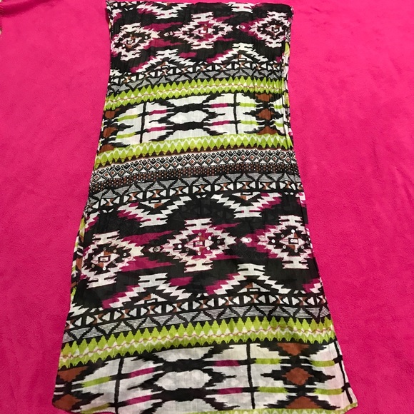 Aztec Print Scarf - Picture 7 of 8