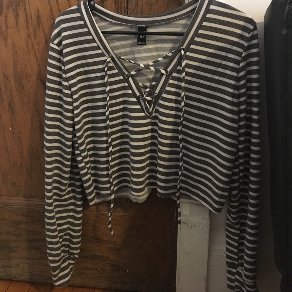 Crop top