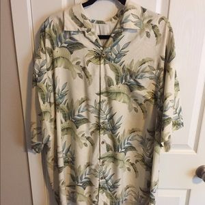 Tommy Bahama floral print shirt