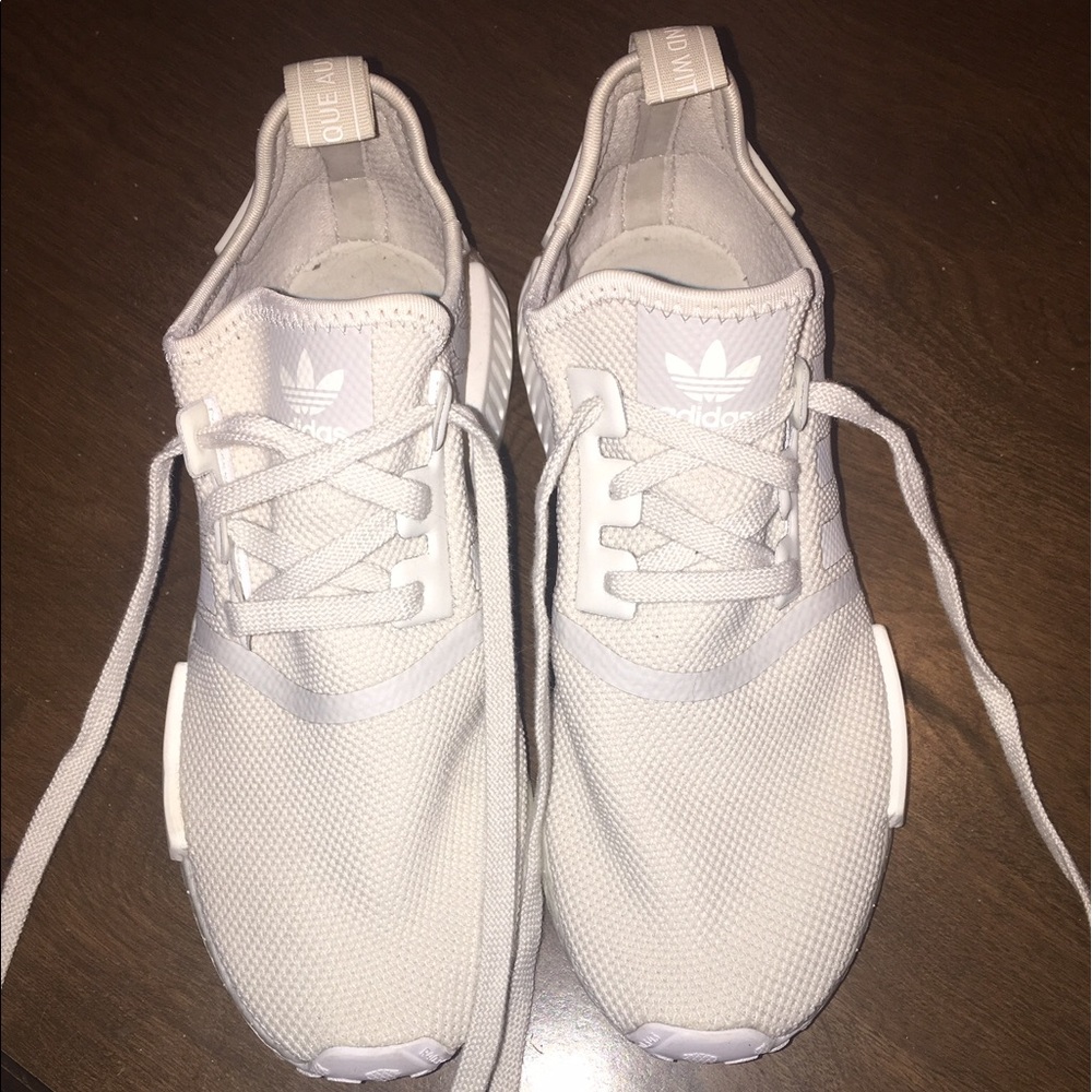 NMD R1 Women's Adidas Sneakers