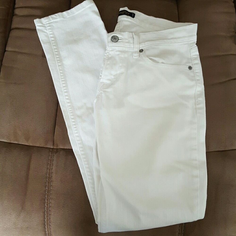 White Levi's too superlow 524 jeans