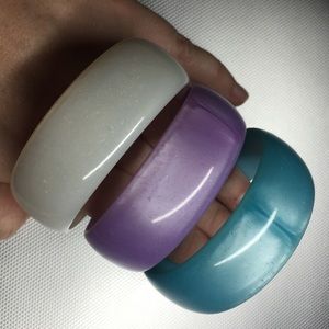 Vintage Moonglow Lucite Plastic Bangle Bracelets