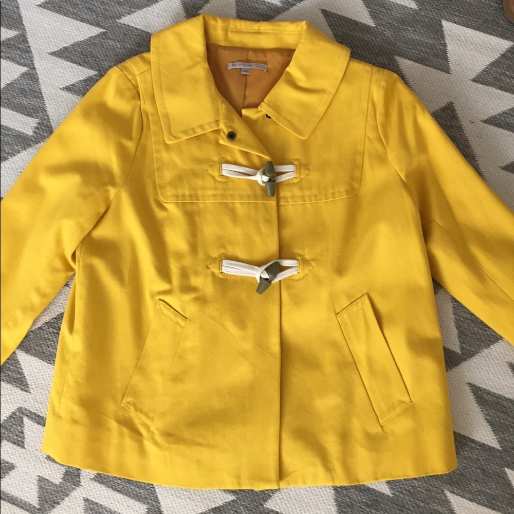 Yellow Spring Jacket With Toggle Closure - image 1